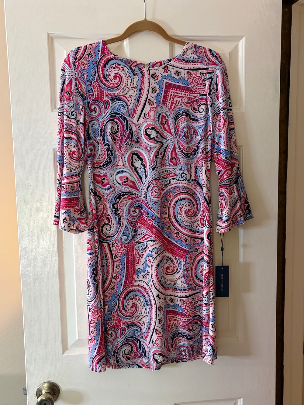 Tommy Hilfiger NWT Paisley Shift Dress Size 6 Bell Sleeve